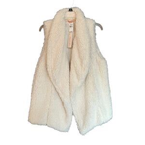 Magnolia Lane Fluffy Cozy Tunic Vest - w/ Pockets. Sz L - NWT.